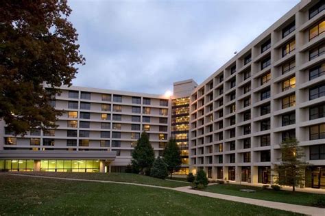Book A Shuttle To St. Louis Airport (STL) From Hilton St. Louis at .